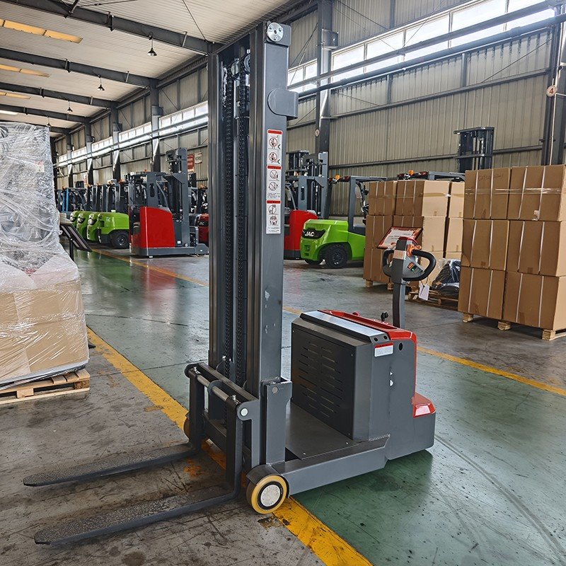 2.0 ton eletric pallet stacker fork reach truck EPS B