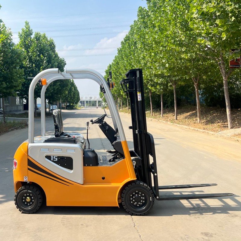 1.5 ton electric forklift D