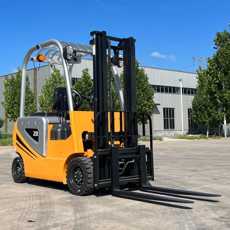 2-ton-electric-forklift-distribution-center