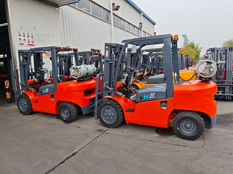 3000 kg LPG counterbalance forklift