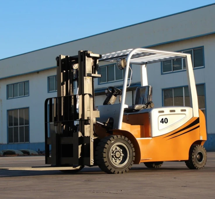 Compact 4-wheel lithium electric forklift for indoor warehouse Compact 4-wheel lithium electric forklift for indoor warehouse