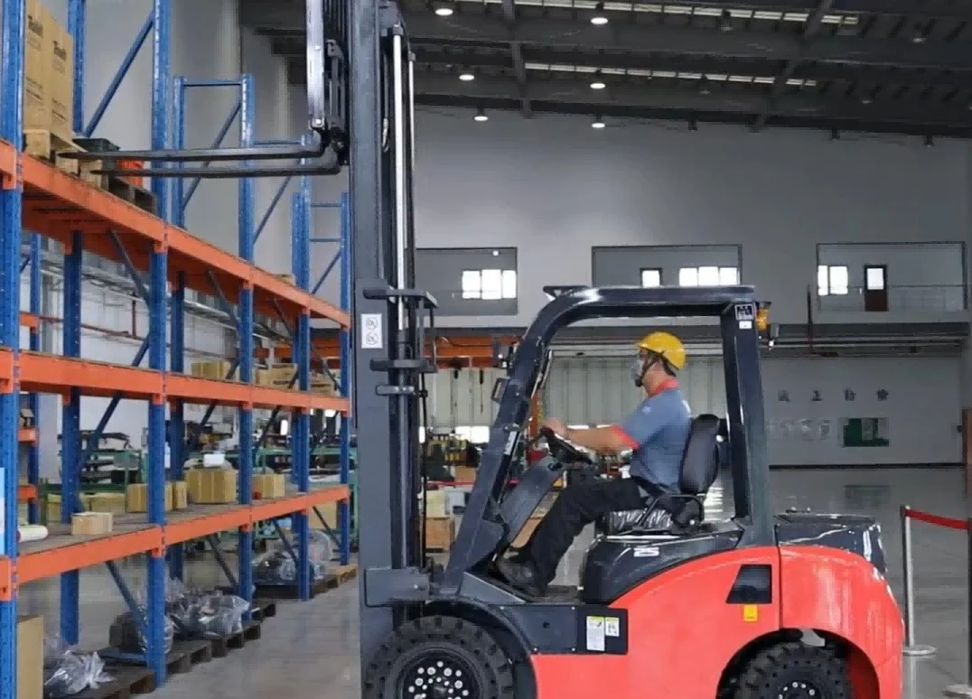 New diesel counterbalance forklift lifting pallets inside finishedgoods warehouse1 New diesel counterbalance forklift lifting pallets inside finishedgoods warehouse1