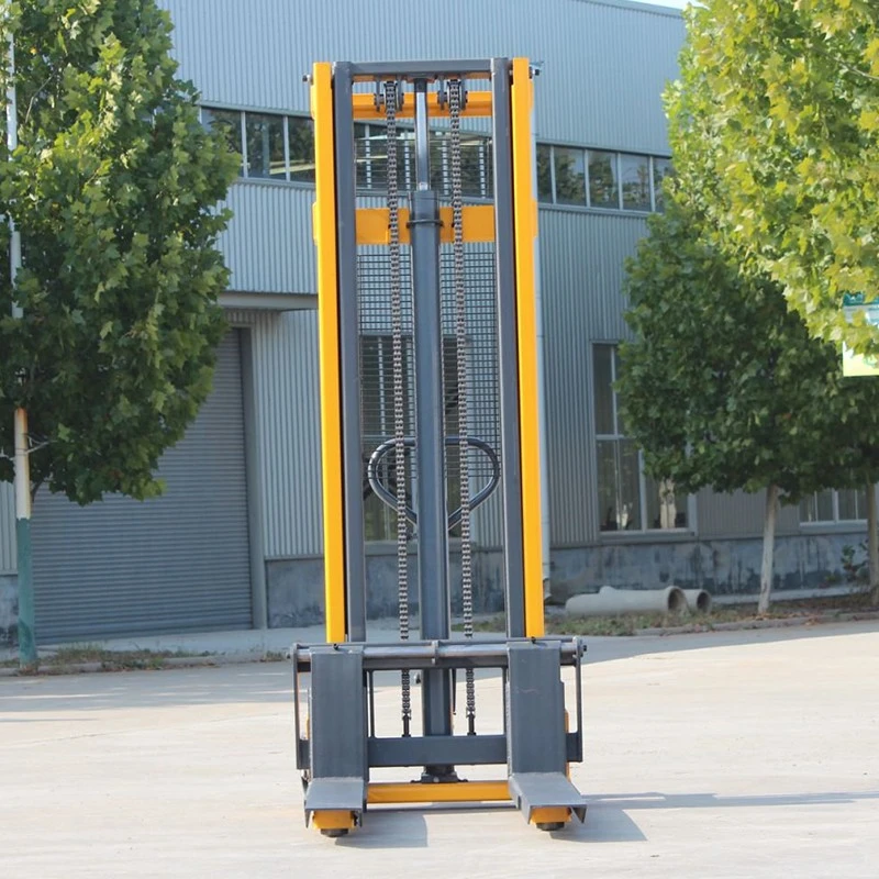 manual-pallet-truck-warehouse