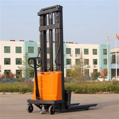 1.5 Tons Semi Electric Stacker