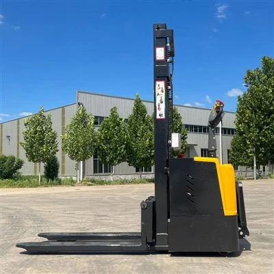 1.5 Tons Station Mounted Stacker